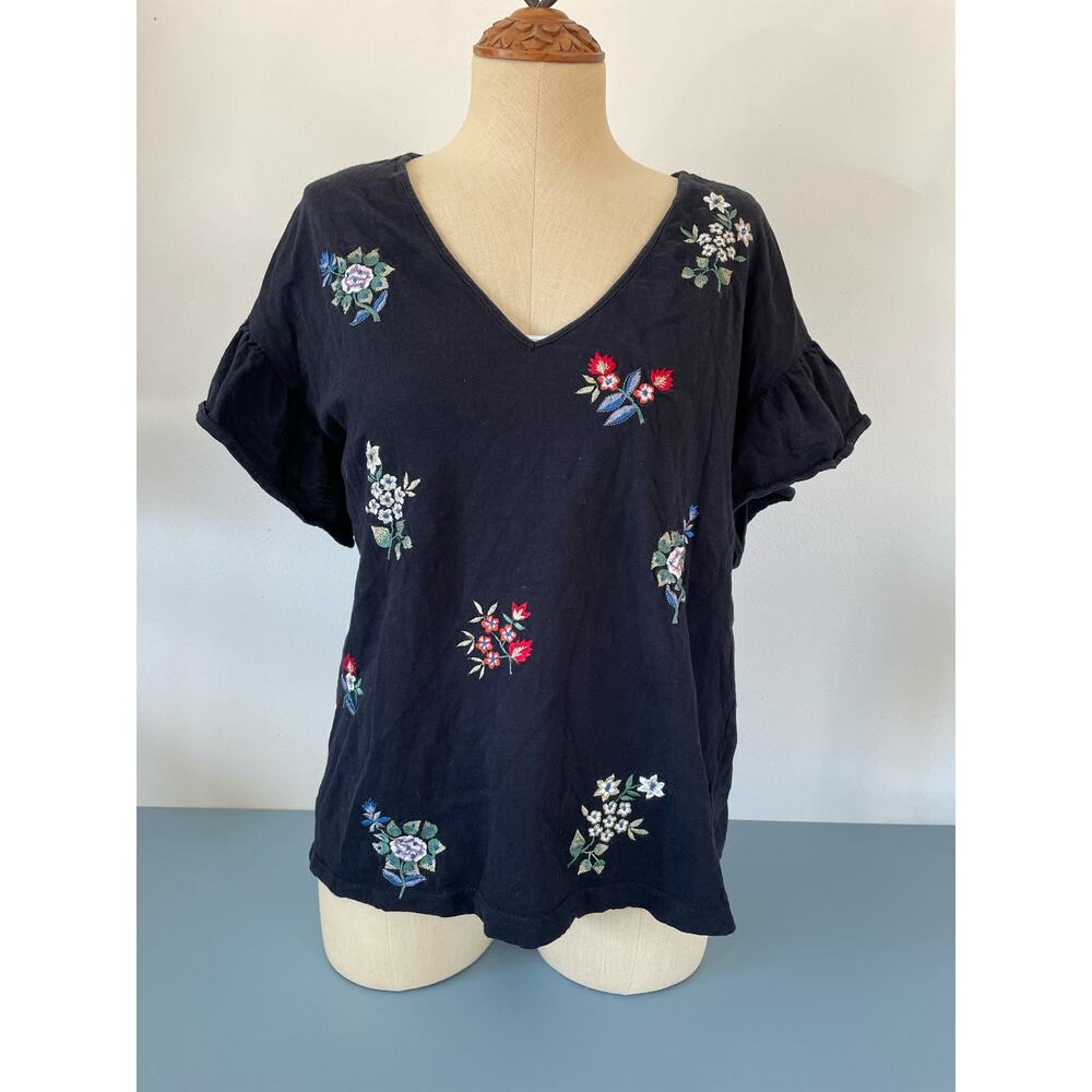 Ranna Gill Womens black shirt with floral embroidery size XS